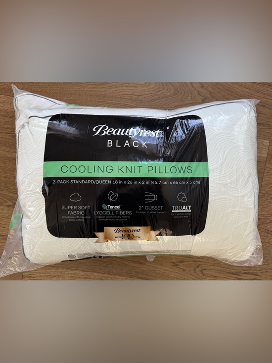 Beautyrest Other - 🎉LAST CHANCE🎉BEAUTYREST BLACK
2pk Luxurious Down Alternative Pillows